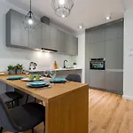 Yoursecondflat Siedmiogrodzka-grzybowska Apartment *