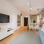 Yoursecondflat Siedmiogrodzka-grzybowska Apartment