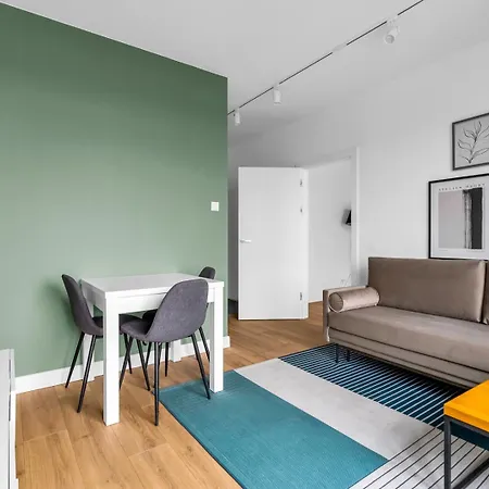 Apartment Yoursecondflat Siedmiogrodzka-grzybowska