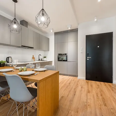 Apartment Yoursecondflat Siedmiogrodzka-grzybowska