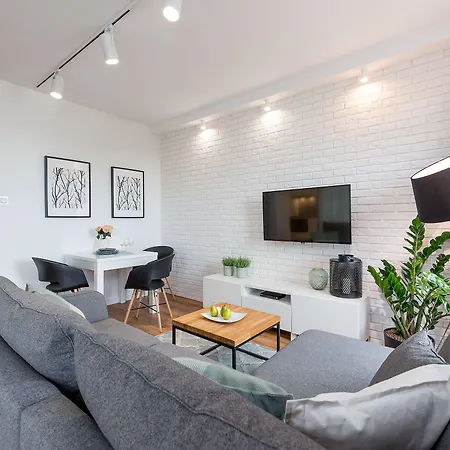 Yoursecondflat Siedmiogrodzka-grzybowska