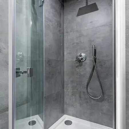 Apartment Yoursecondflat Siedmiogrodzka-grzybowska Warsaw