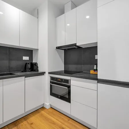 Yoursecondflat Siedmiogrodzka-grzybowska Apartman Varsó