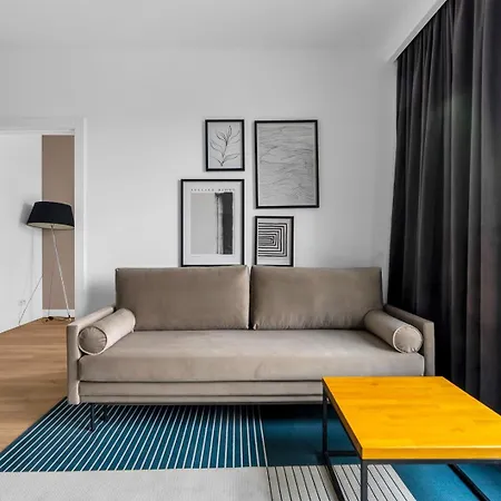 Yoursecondflat Siedmiogrodzka-grzybowska Апартаменты *
